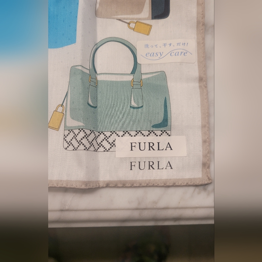 🤎🩵🤎 NWOT FURLA Linda Beige Saffiano Leather Top Handle Satchel & Crossbody - Picture 16 of 16